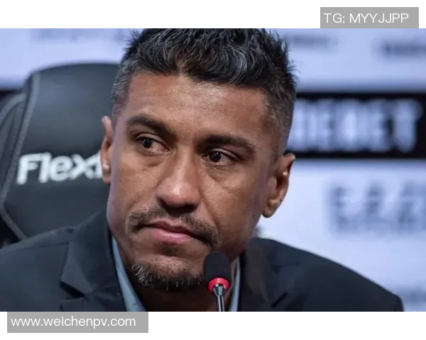 足球明星退役感人视频回顾他们的辉煌历程与不舍告别时刻